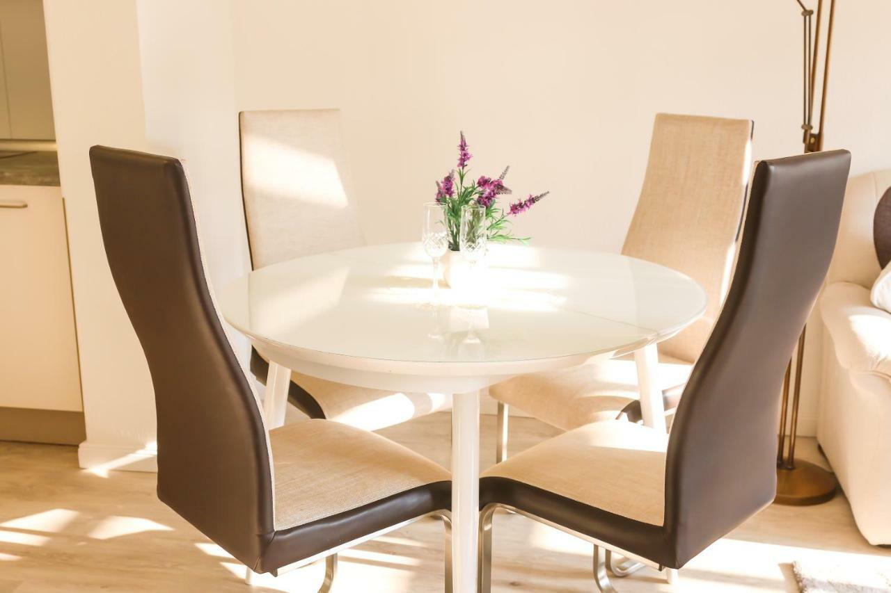 Ferienwohnung Min Herzing Росток Экстерьер фото