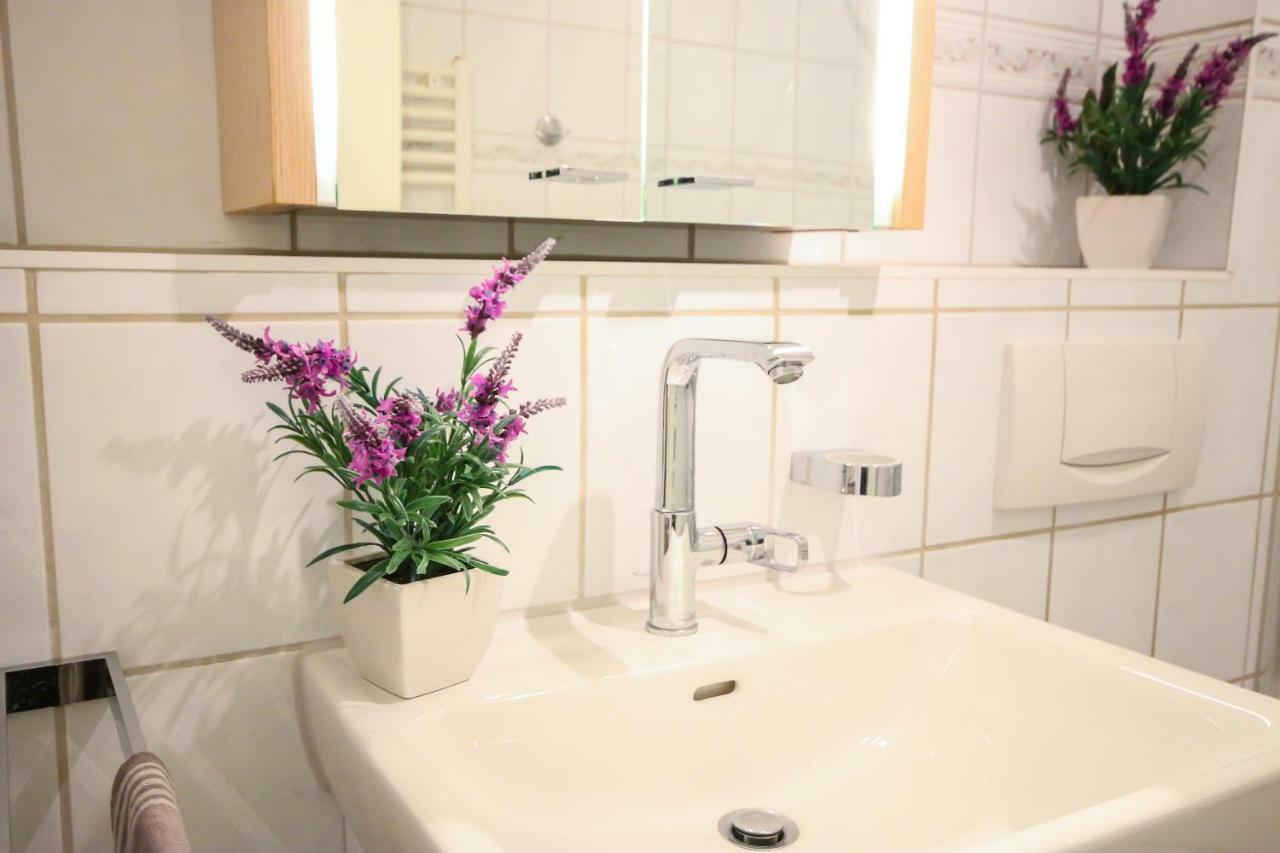 Ferienwohnung Min Herzing Росток Экстерьер фото